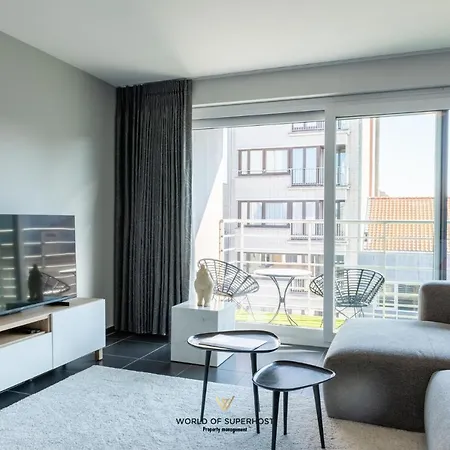 Daire New Modern Near The Sea And Centre